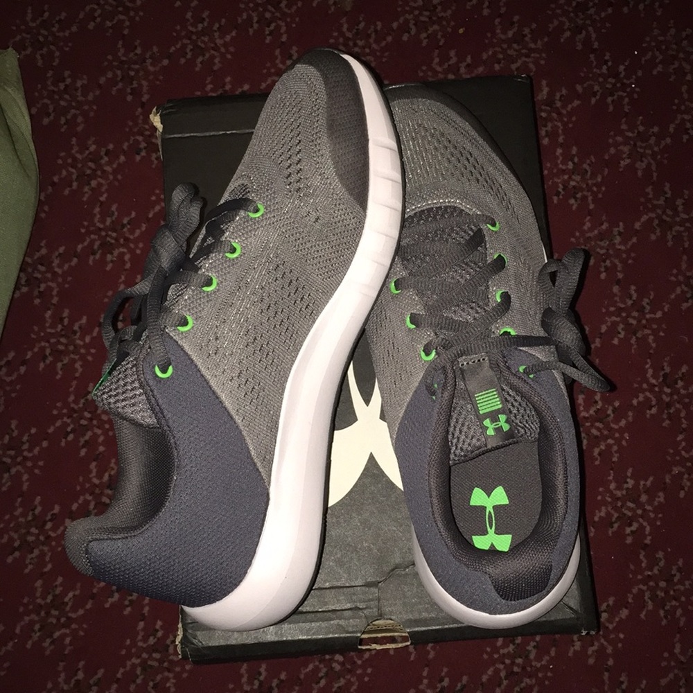 Brand new under Armor shoes for boy